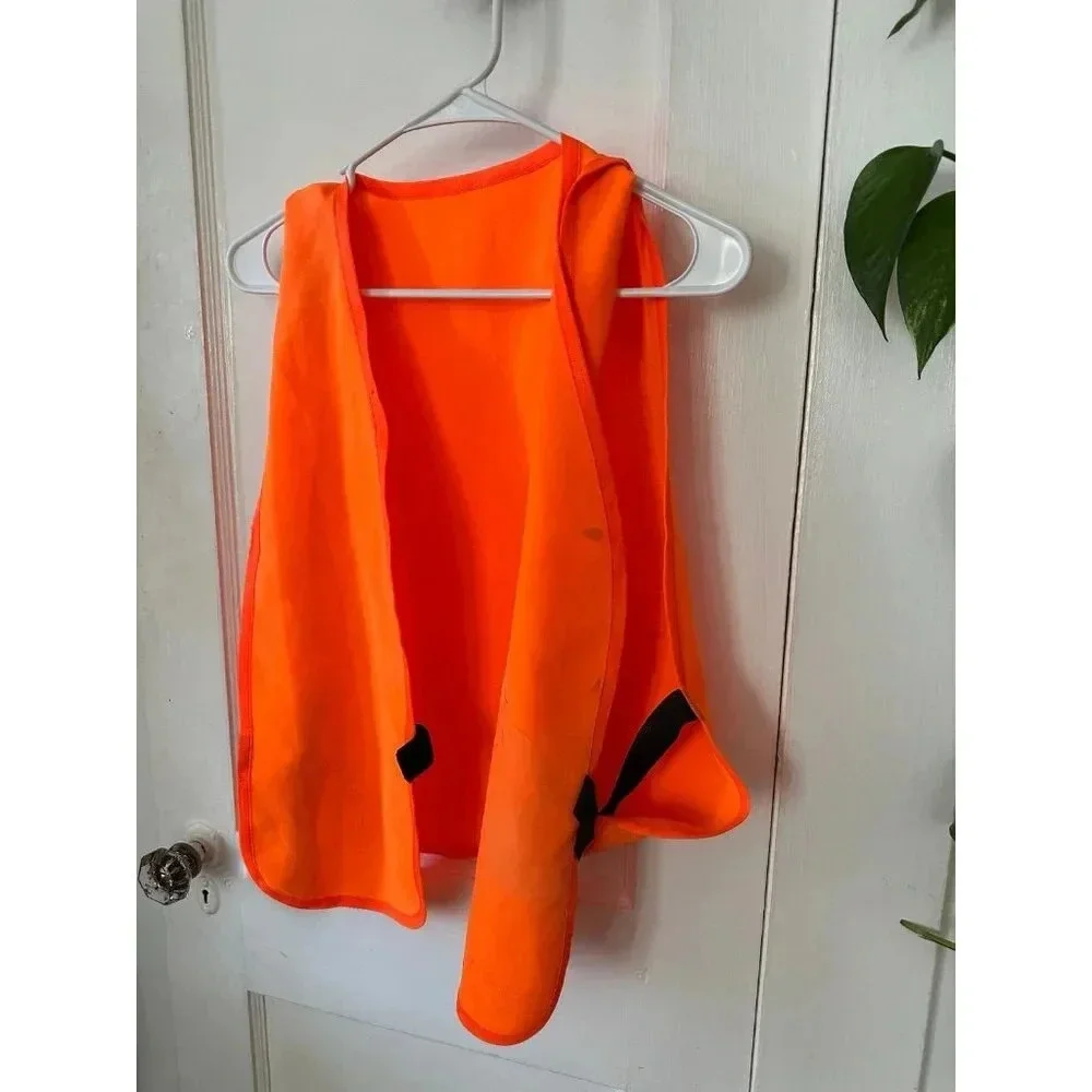 Men’s size large orange safety vest